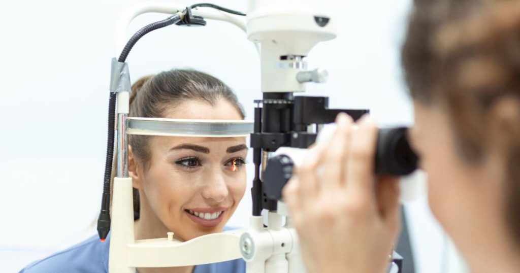 validade baseada no processo de resposta com base em medidas de rastreamento ocular.