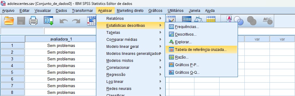 caminho para solicitar a análise no SPSS.